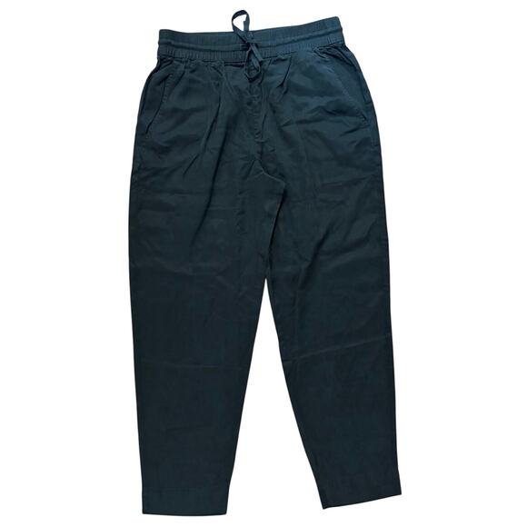 NWOT Everlane The Tapered Pant in Butterlite In Black Size Small - Picture 4 of 9